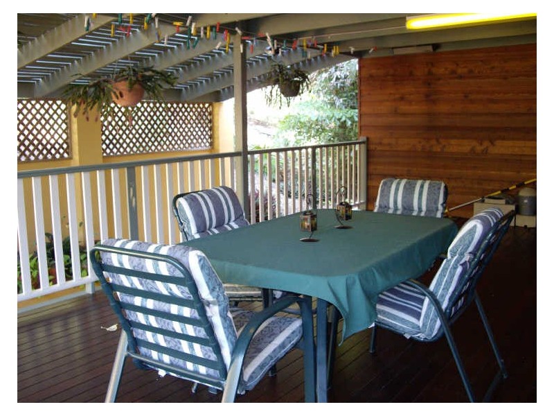 1 Tasman Court, Boyne Island QLD 4680
