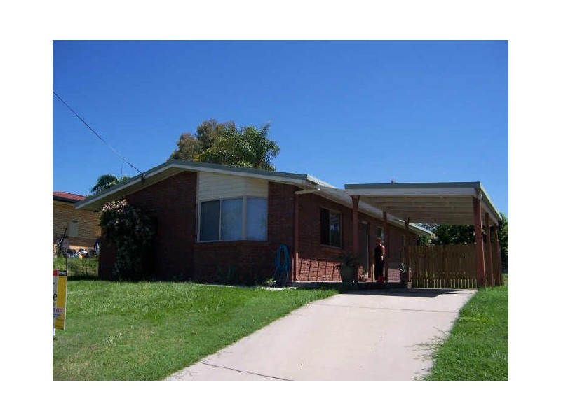 9 Polmaise Street, Boyne Island QLD 4680