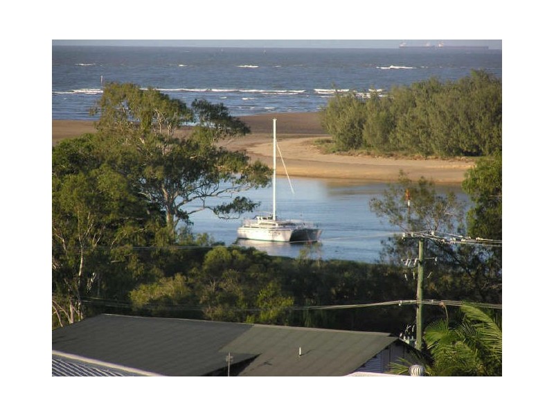 5 Danielle Court, Boyne Island QLD 4680