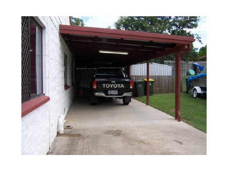 2 Brin Steet, Boyne Island QLD 4680