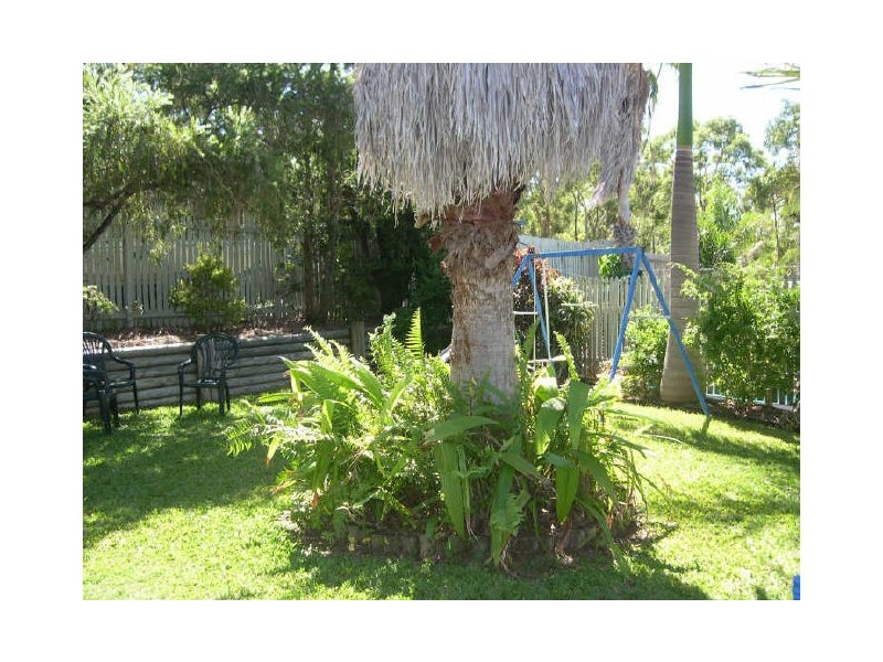 1 Banksia Street, Boyne Island QLD 4680