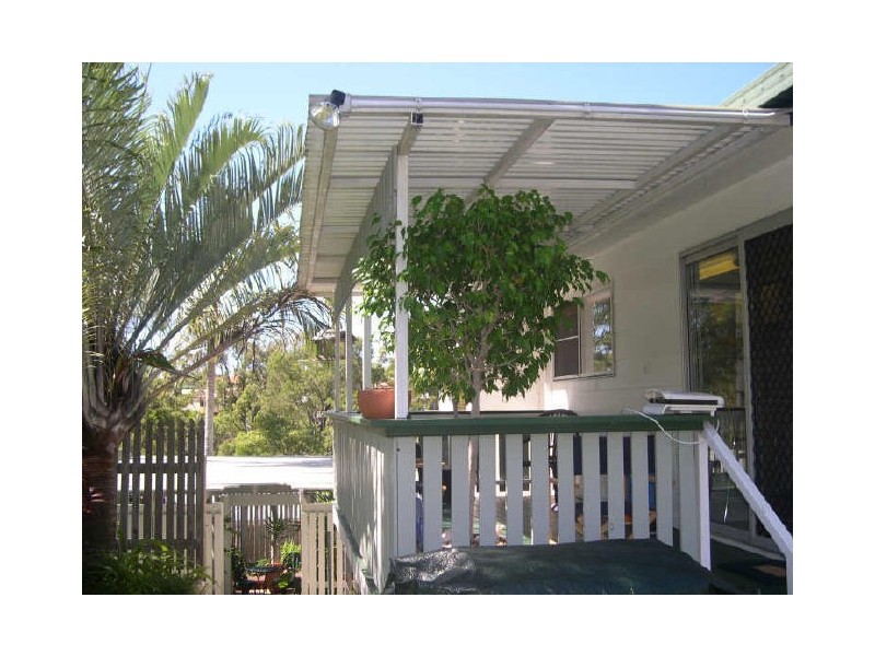 1 Banksia Street, Boyne Island QLD 4680