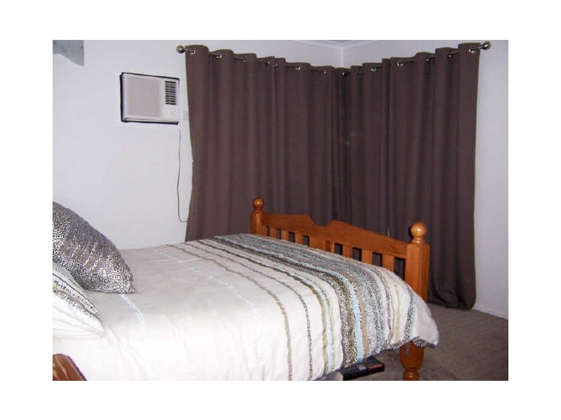 13 Alkina Crescent, Boyne Island QLD 4680