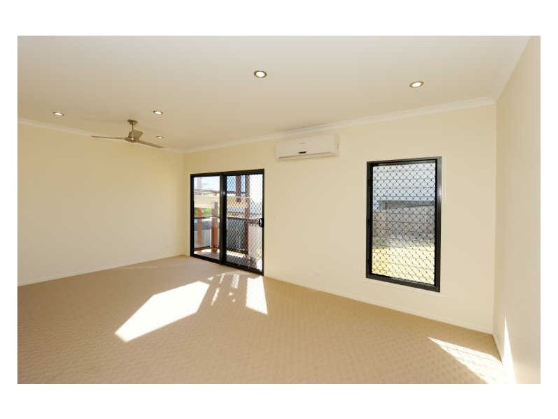 3 Danielle Court, Boyne Island QLD 4680