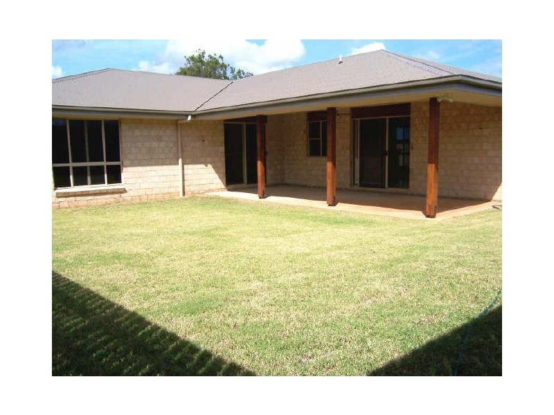 48 Bauhinia Street, Boyne Island QLD 4680