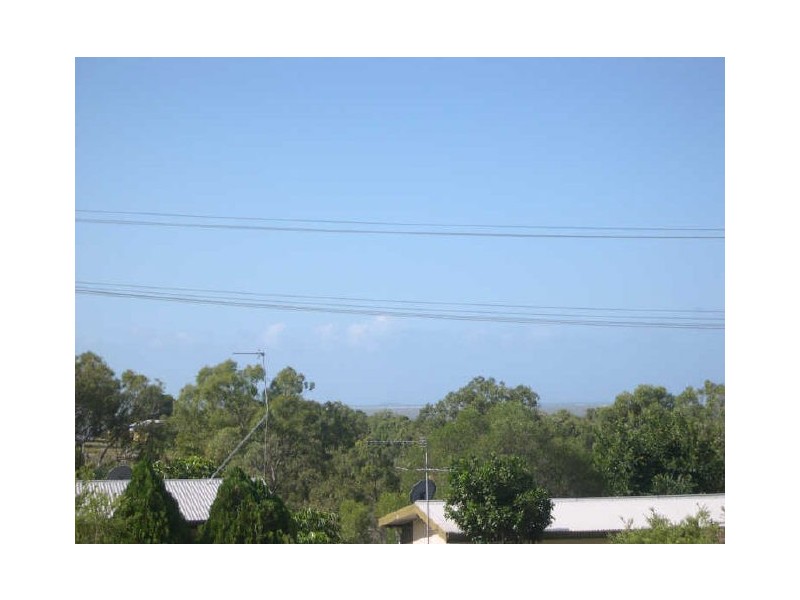 3/4 Elizabeth Street, Tannum Sands QLD 4680