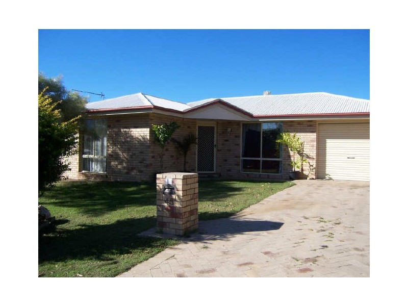 45 Keating Street, Tannum Sands QLD 4680