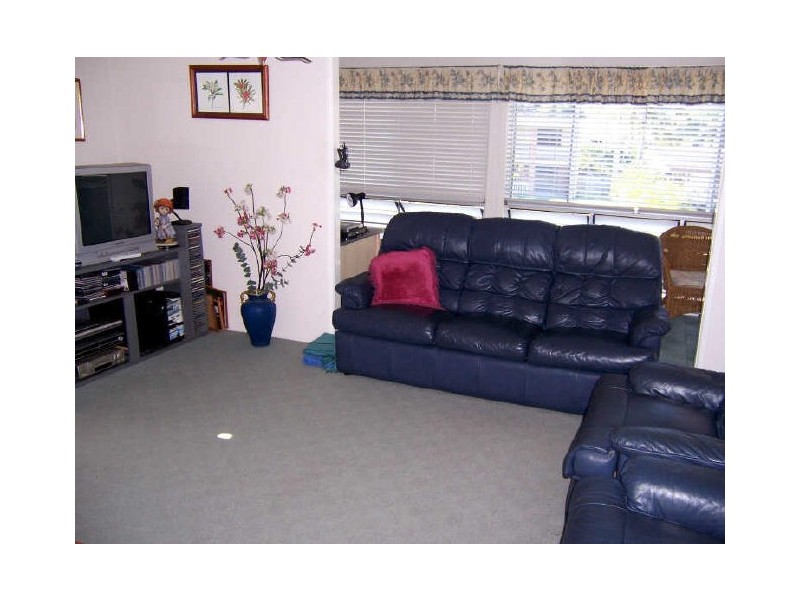 9 ANDREW COURT, Boyne Island QLD 4680