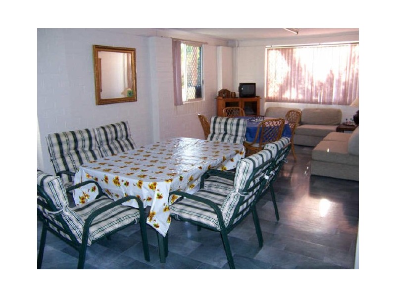 9 ANDREW COURT, Boyne Island QLD 4680