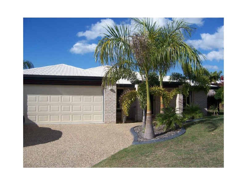 3 Lawrence Court, Tannum Sands QLD 4680