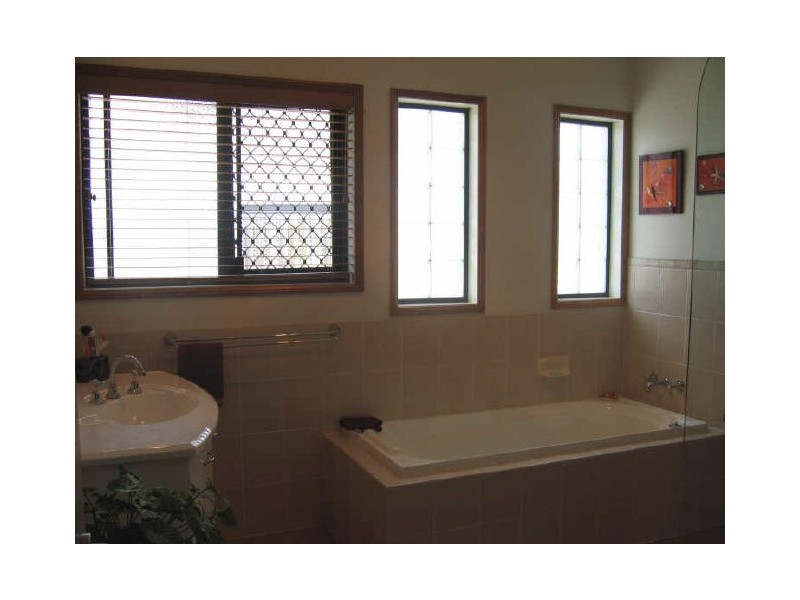 5 Schooner Street, Tannum Sands QLD 4680