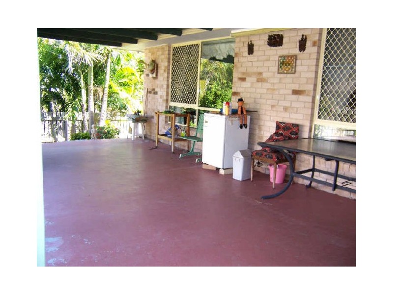 8 CAMBRIDGE CLOSE, Tannum Sands QLD 4680