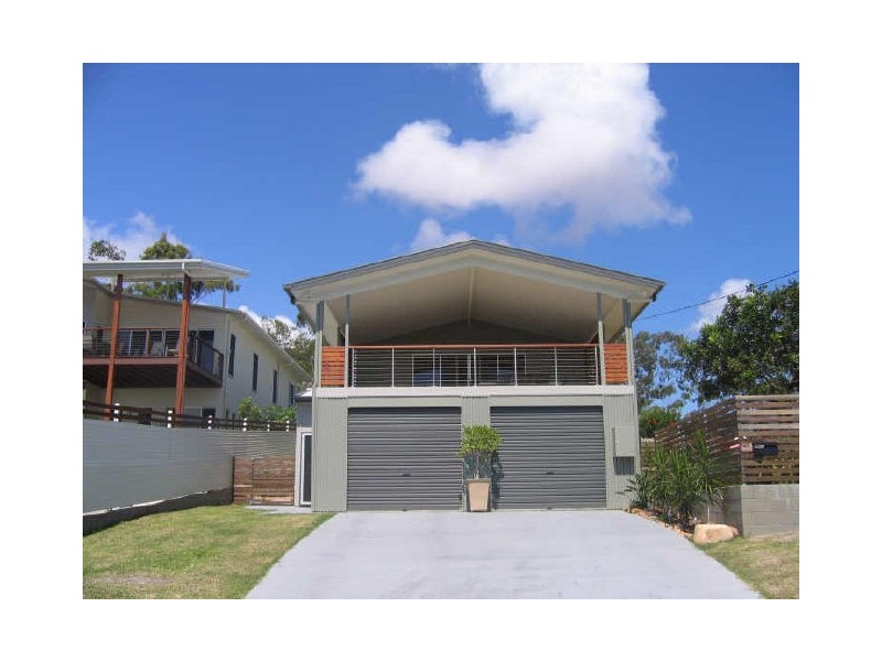 30 Amaroo Street, Boyne Island QLD 4680