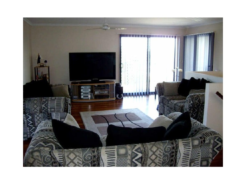 8 Kerfoot Close, Tannum Sands QLD 4680