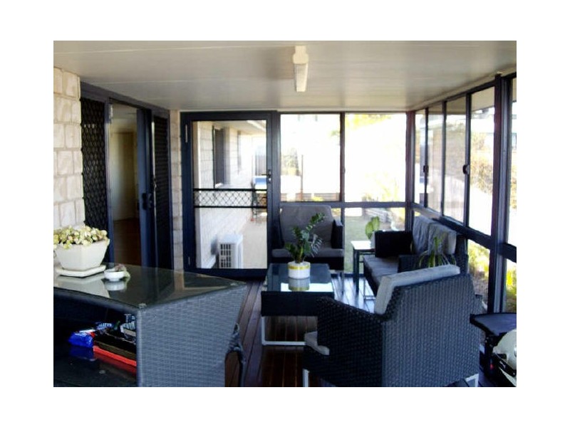 8 Kerfoot Close, Tannum Sands QLD 4680