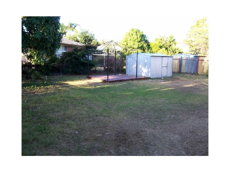 13 Bellemere Court, Boyne Island QLD 4680