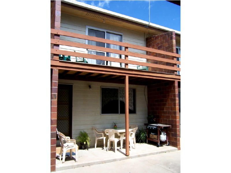27B Beach Avenue, Tannum Sands QLD 4680