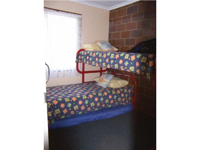 27B Beach Avenue, Tannum Sands QLD 4680