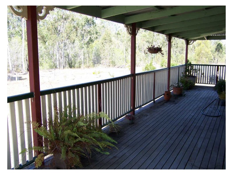 251 Pages Road, Foreshores QLD 4678