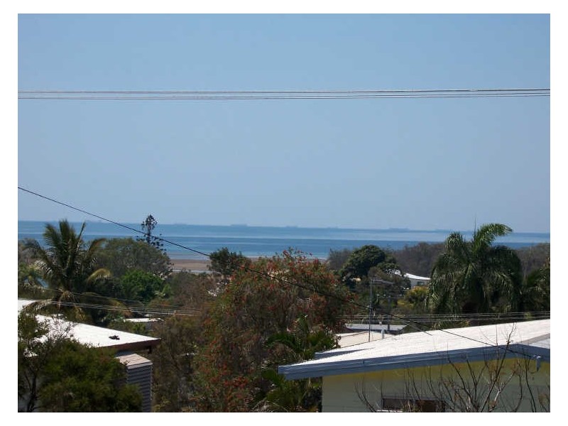 26 Amaroo Street, Boyne Island QLD 4680