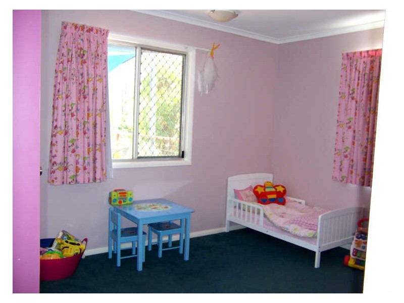 26 Amaroo Street, Boyne Island QLD 4680