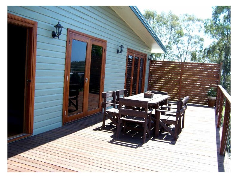 26 Amaroo Street, Boyne Island QLD 4680