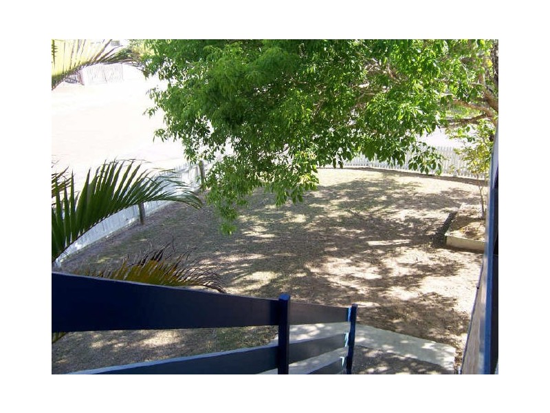 4 Latrobe Street, Tannum Sands QLD 4680