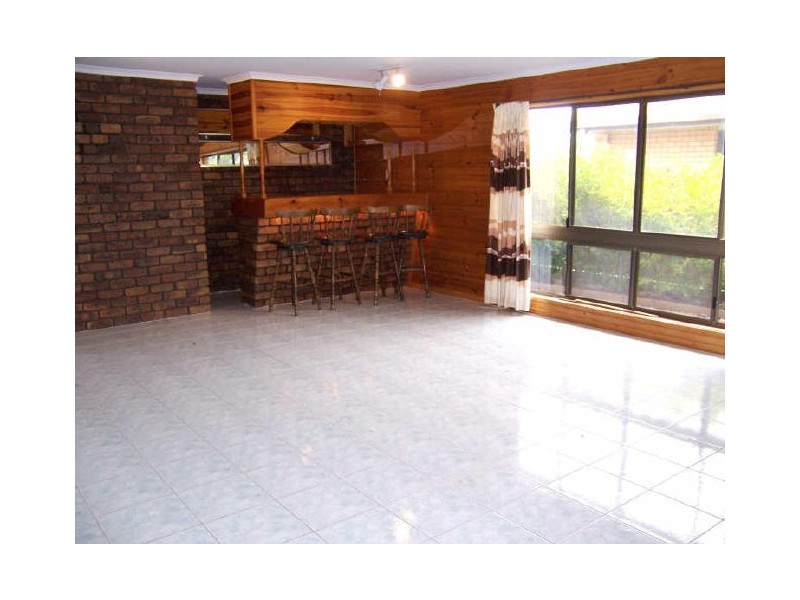 48 Booth Avenue, Tannum Sands QLD 4680