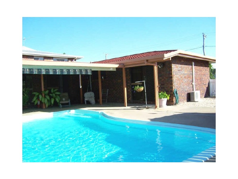 48 Booth Avenue, Tannum Sands QLD 4680