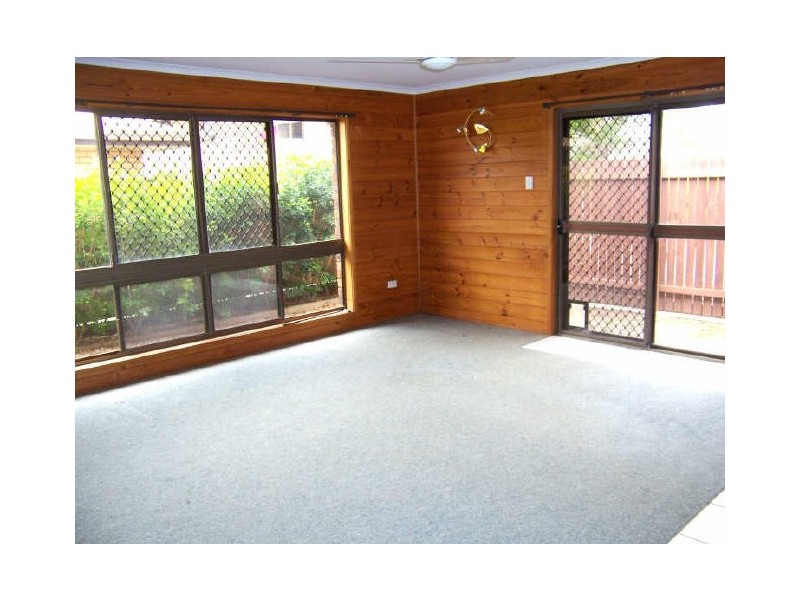 48 Booth Avenue, Tannum Sands QLD 4680