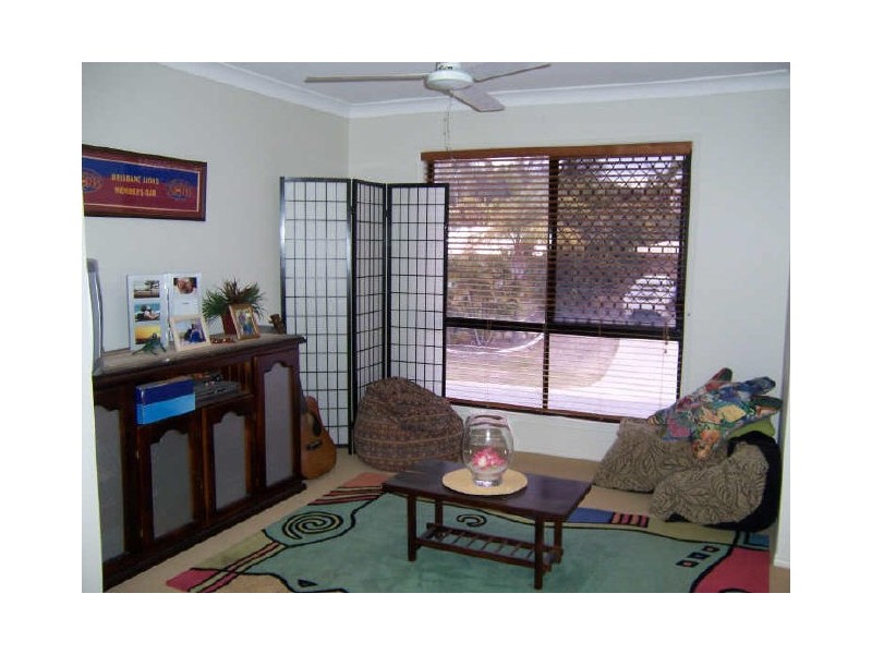 26 Beltana Drive, Boyne Island QLD 4680