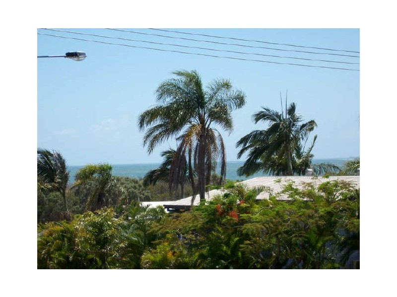 16 Ocean Street, Tannum Sands QLD 4680