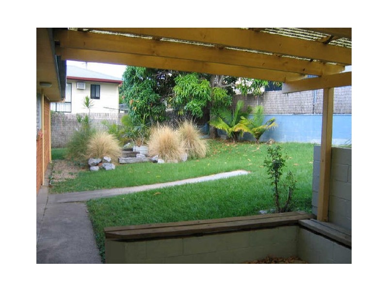 35 Tyson Crescent, Tannum Sands QLD 4680