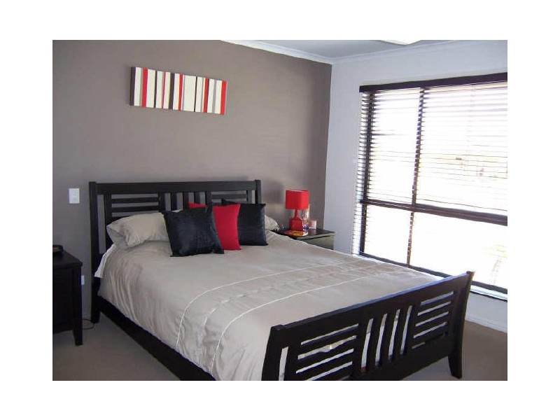 37 Longreach Court, Tannum Sands QLD 4680