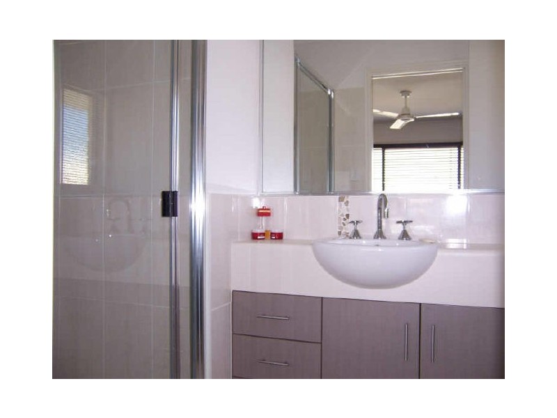 37 Longreach Court, Tannum Sands QLD 4680