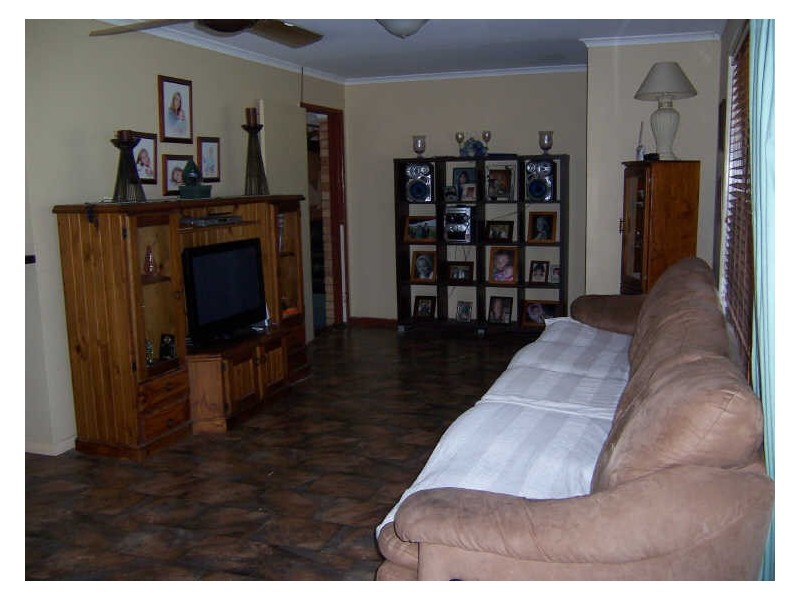 241 Awoonga Dam Road, Benaraby QLD 4680