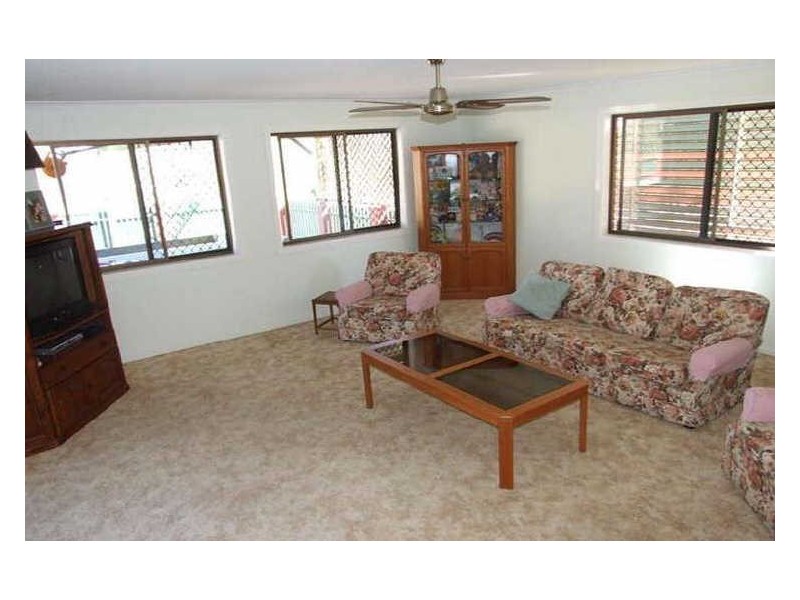 2 Yalkarra Crescent, Wurdong Heights QLD 4680