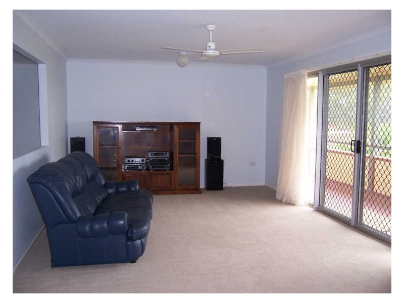 21 Marina Avenue, Boyne Island QLD 4680