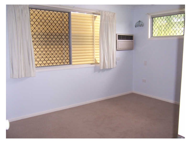 21 Marina Avenue, Boyne Island QLD 4680