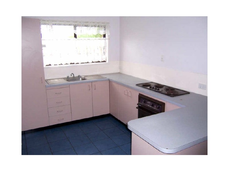 10/4 Bevington Street, Tannum Sands QLD 4680