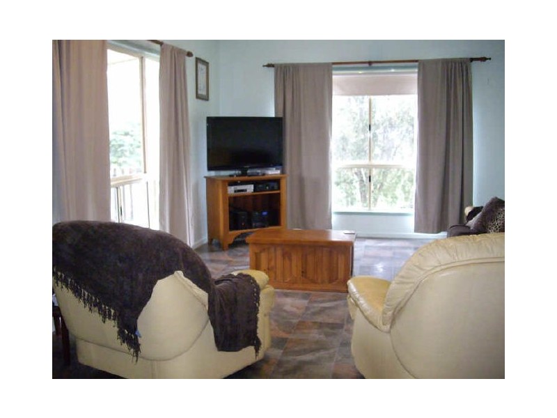 33 Panorama Drive, Benaraby QLD 4680