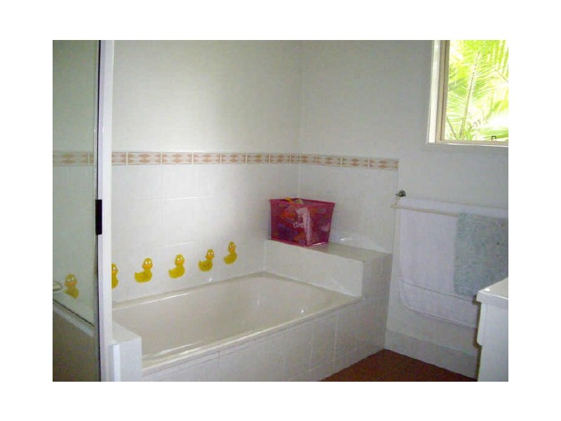 33 Panorama Drive, Benaraby QLD 4680