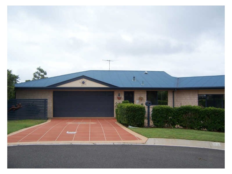 20 Wattora Close, Boyne Island QLD 4680