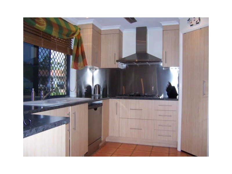 20 Wattora Close, Boyne Island QLD 4680