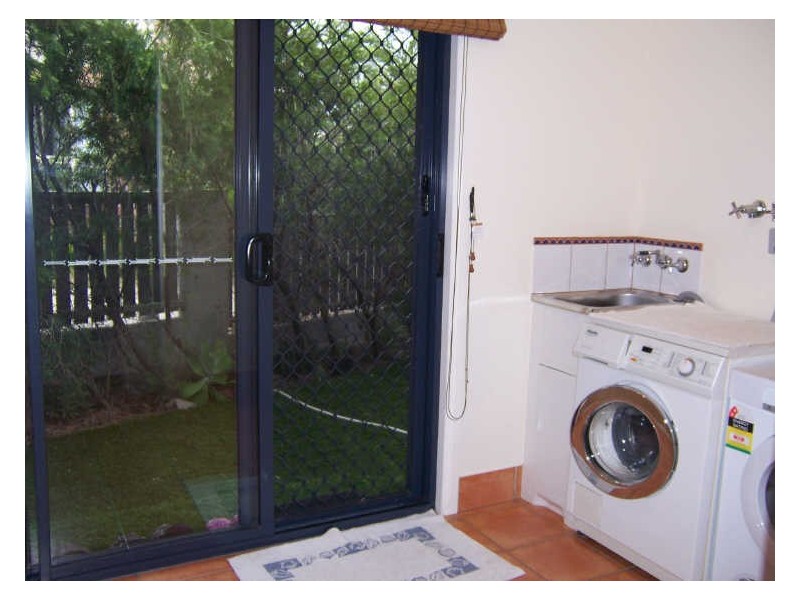 20 Wattora Close, Boyne Island QLD 4680