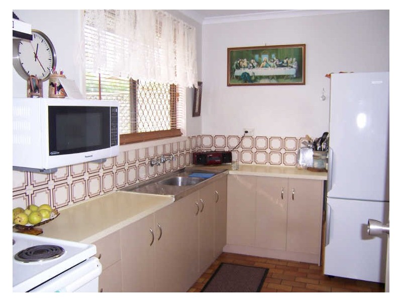 1/37 Tyson Crescent, Tannum Sands QLD 4680