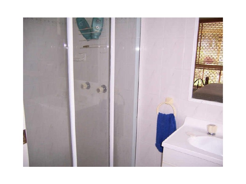 42 Lomandra Street, Boyne Island QLD 4680