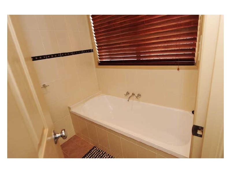 14 Longreach Court, Tannum Sands QLD 4680