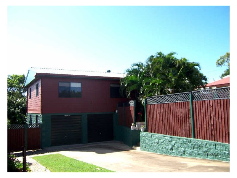 115 Malpas Ave, Boyne Island QLD 4680