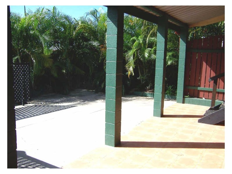 115 Malpas Ave, Boyne Island QLD 4680